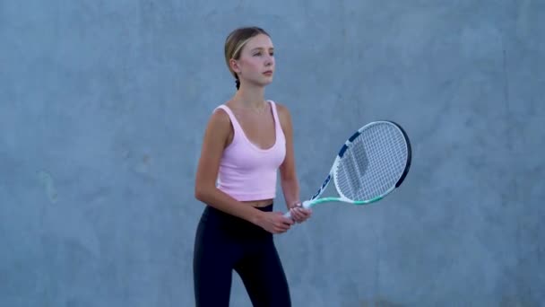 Teenager Practicing Tennis Summer Afternoon — ストック動画