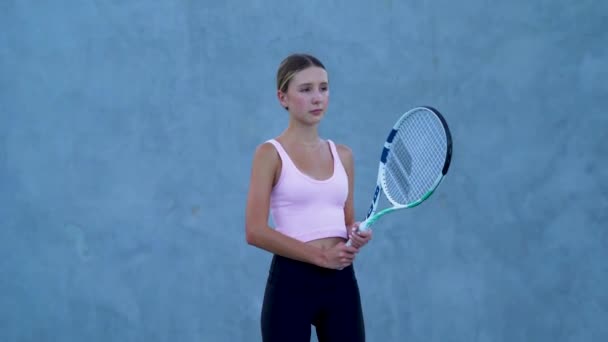 Teenager Practicing Tennis Summer Afternoon — ストック動画