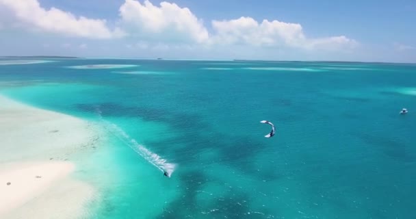 Kitesurfer Sail Jump Caribbean Azure Sea Aerial Shot Amazing Seascape — Vídeo de Stock