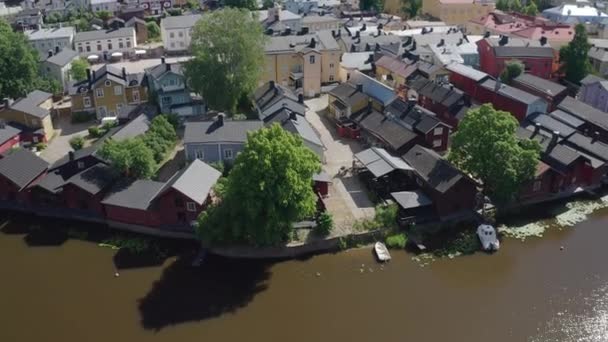 Drone Ascending Old Town Porvoo Showing Old Wooden Houses River — Stockvideo