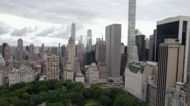 Aerial View Highrise Lenox Hill Midtown Manhattan Cloudy Day New — Stok video