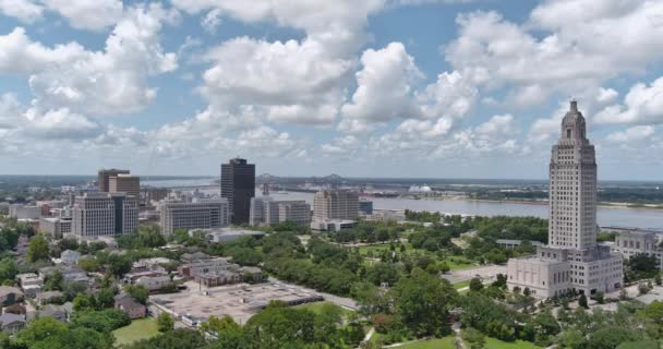 Aerial Louisiana State Capital Building Surrounding Area Baton Rouge Louisiana — ストック動画