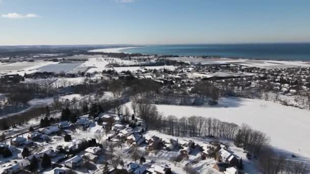 Aerial View Catharines Ontario Looking Lake Ontario Car Passing — Stock video