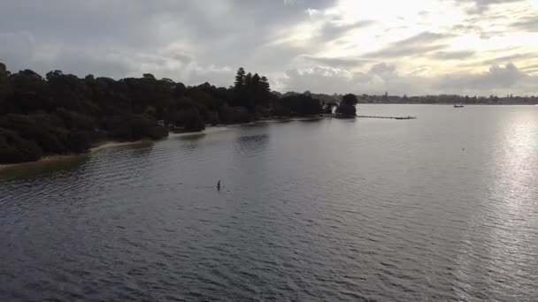 Man Riding Electric Hydrofoil Point Walter Jetty Swan River Perth — 图库视频影像