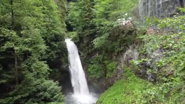 Stunning Slow Ariel Moving Palovit Waterfall Camlihemsin Rize Turkiye Visual — Wideo stockowe