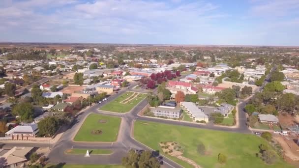 Aerial Loxton South Australia Revealing Murray River — Stockvideo