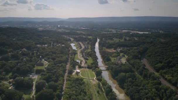 Aerial Hyperlapse Sterchi Farm Chickamauga Creek East Chattanooga Tennessee — стоковое видео