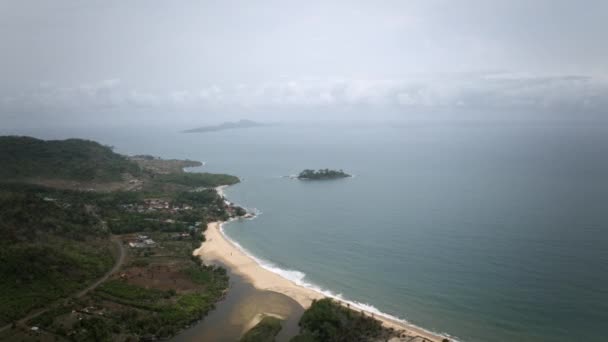 Aerial Hyperlapse Beach Island Coast Sierra Leone — Stockvideo