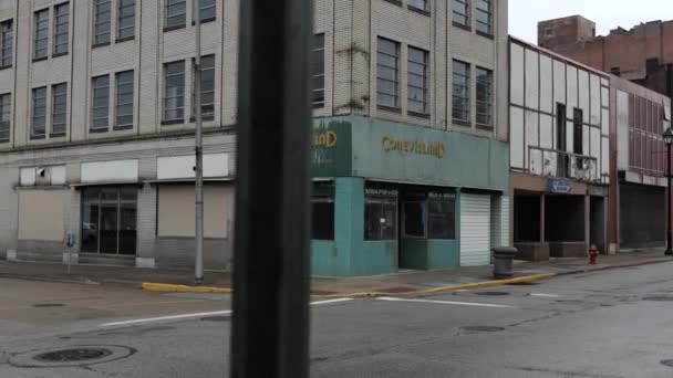 Mckeesport Pennsylvania Deserted Downtown Dying Steel Town Filled Closed Businesses — Wideo stockowe