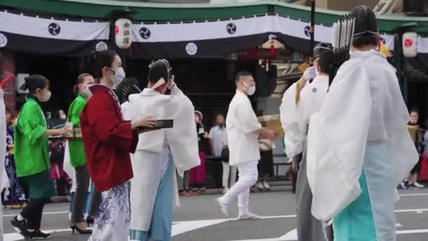 Green Tea Served Gion Shrine Priests Festival Parade Takes Short — Stock video