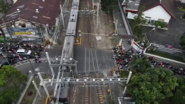 Aerial View Train Passing Busy Intersection Train Stop Lempuyangan Yogyakarta — Wideo stockowe