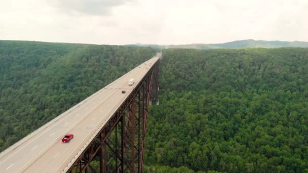 Overhead Parallax Aerial Drone Shot New River Gorge Bridge Fayetteville — Stock Video