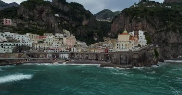 Picturesque Beach Town Spiaggia Atrani Amalfi Coast Italy Aerial — ストック動画