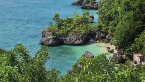 Pristine Coastline Bali Island Indonesia Tropical Lagoon Turquoise Ocean Green — Vídeo de stock