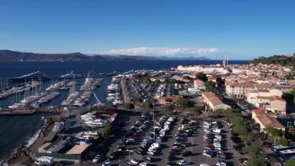 Aerial View Saint Tropez Harbor Parking Old Town Buildings France — стокове відео