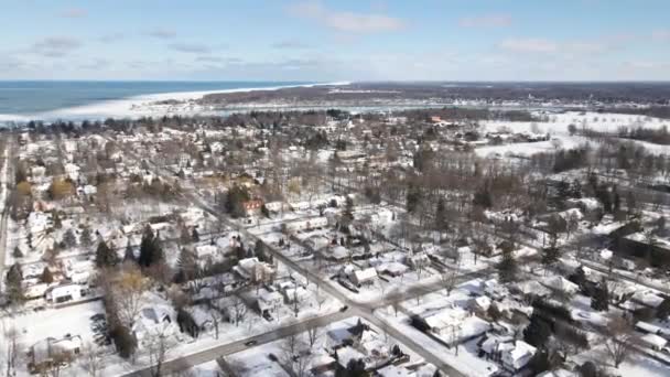 Panoramic Drone View Niagara Lake Ontario Snowy City Winter Time — ストック動画