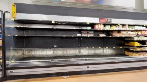 Empty Shelves Walmart Due Factory Shutdowns Logistics Disruption Economic Collapse — Stock video