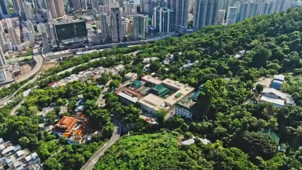 Aerial Drone Shot Old Temple Tsuen Wan Hong Kong Cityscape — Stock video