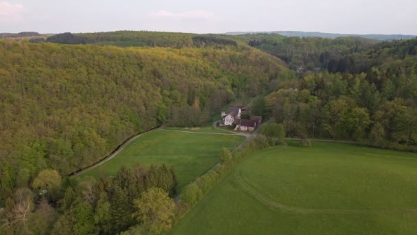 Drone Flight Meadows Large Farm German Wetzlar Which Located Hesse — Vídeo de Stock