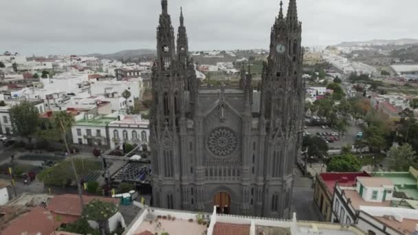 Aerial Shot Gray Gothic Architecture Church Aruca Gran Canaria Spain — Stockvideo