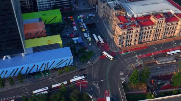 Aerial Landscape Cbd Brisbane Queensland Australia Transport Vehicles Buses Passing — Video