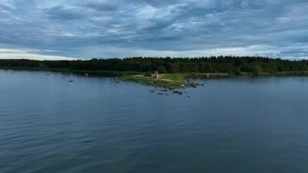 Camera Approaches Building Border Guard Post Soviet Occupation Estonia Now — Stockvideo