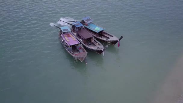 Three Traditional Thai Boats Floating Sea Shore Phuket Thailand High — стоковое видео