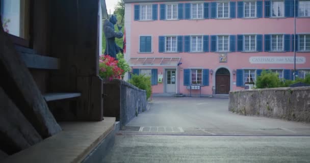 Moving Out Large Tunnel Large Statue Pink Pastel Hotel Switzerland — Stock Video