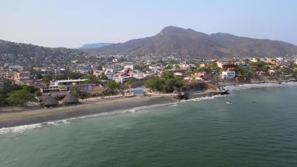 Drone Flying Long Distance Ixtapa Beach Located State Guerrero Mexico — Stockvideo