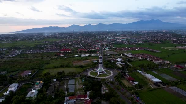 Aerial View Extraordinary Beautiful Building Mataram City Metro Monument Lombok — Vídeos de Stock