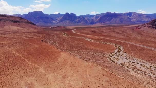 Red Rock Canyon Aerial Approach Big Blue Sky Just West — Video Stock