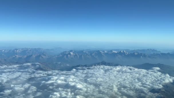 Stunning Aerial View Alps Mountais 10000 Metres High Flying Southbound — Αρχείο Βίντεο