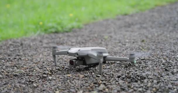 Small Drone Taking Ground Dji Mavic Air Close — Vídeo de Stock