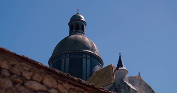 Majestic Cupola Saint Quirace Provins Town Handheld Motion View — Vídeo de stock