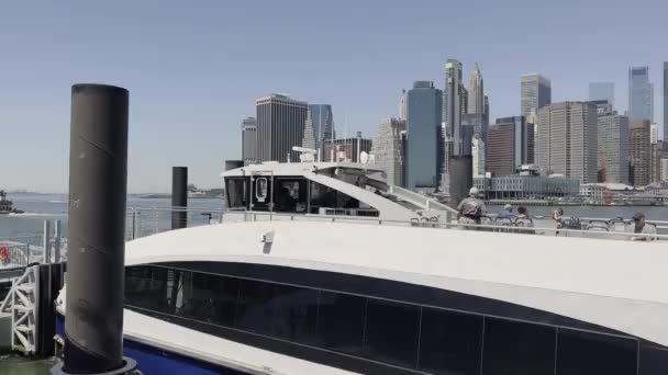 Close Shot Ferry Being Parked Dock New York New York — Vídeos de Stock