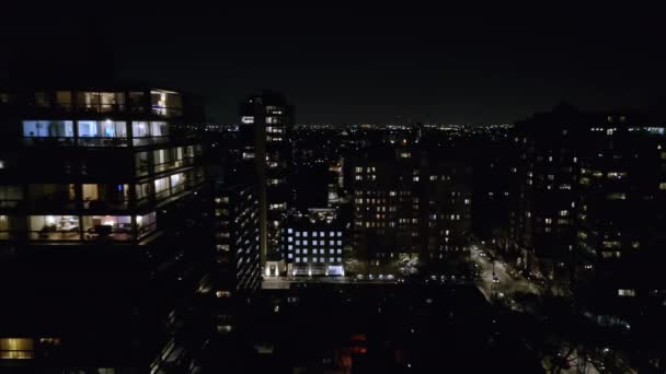 Aerial Drone Backward Moving Shot Urban Skyline Tall Buildings Chicago — Vídeo de stock