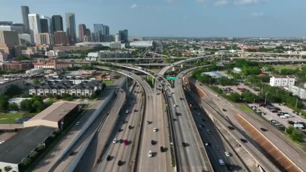 Downtown Houston Interstate Traffic Aerial Drone View — Stockvideo