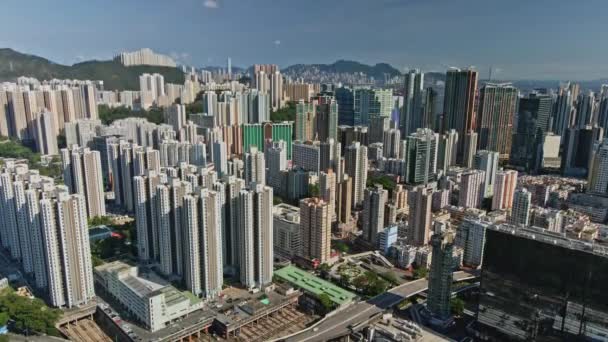 Antennen Stiger Avslöjar Hög Koncentration Skyskrapor Tsuen Wan Hong Kong — Stockvideo