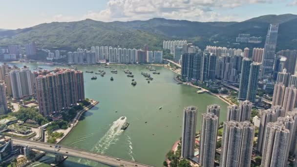 Tsuen Wan Waterfront Boat Traffic Impressive Nina Tower Hong Kong — Stockvideo