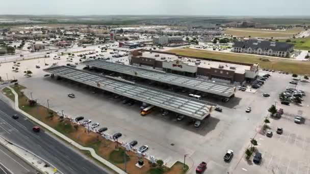 Aerial Orbit Biggest Gas Station World Buc New Braunfels Texas — Stockvideo