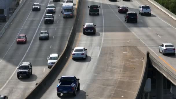 Traffic Interstate Freeway Highway Rush Hour Texas Long Aerial Zoom — Stockvideo