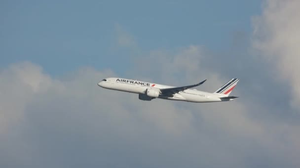 Air France Plane Flying High Clouds Taking Toronto Pearson International — Wideo stockowe