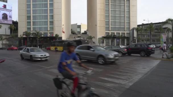 Slow Tilt Shot Facing Casablanca Twin Center Towers Sunset Low — Αρχείο Βίντεο