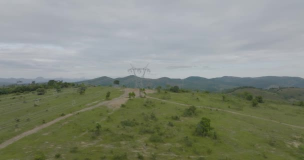 Aerial Flying Forward Overhead Powerlines Countryside Cloudy Day — 비디오