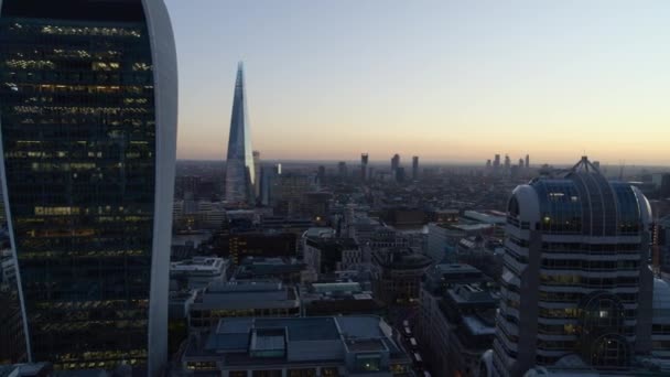 Aerea Che Stabilisce Scatto Degli Uffici Nel Centro Londra — Video Stock