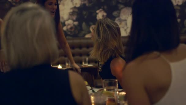 Attractive Girlfriends Hang Out Laugh Drinks Upscale Restaurant City — Stock video