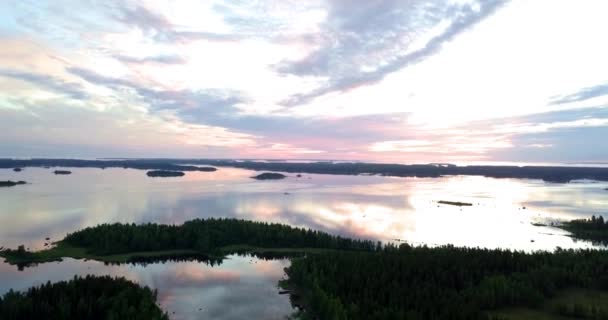 Colorful Sunset Lighting Archipelago Vibrant Sky Reflected Mirror Calm Sea — Vídeo de Stock