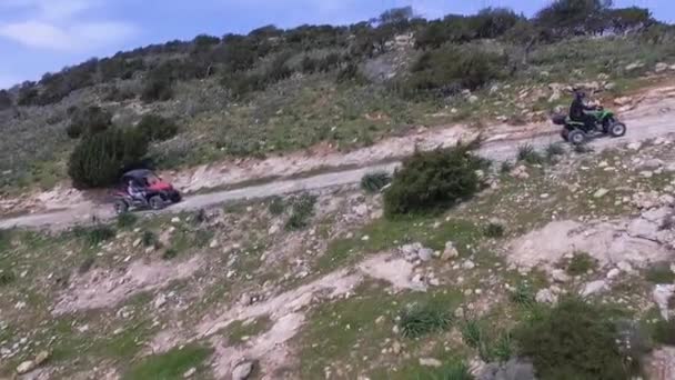 Aerial Drone Shot People Atv Vehicles Riding Mountain Path — Video