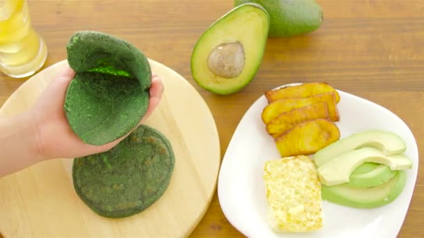 Arepas Venezuelan Dish Made Corn Flour — Stockvideo