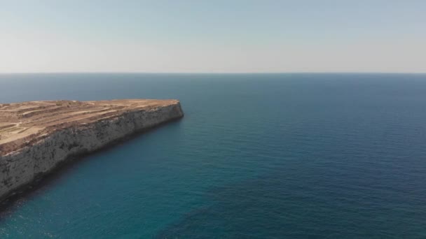 Aerial Drone Video Western Malta Mgarr Area Fomm Rih Bay — Stok video